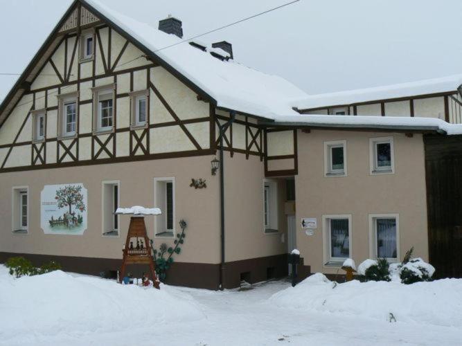 Ferienwohnung Ripa Erzgebirge In Schwarzenberg Schwarzenberg  Exteriör bild